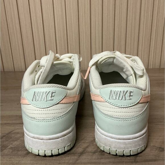Nike Dunk Low “Barely Green” Women’s Sneakers Size 9 DD1503-104 - Picture 5 of 7